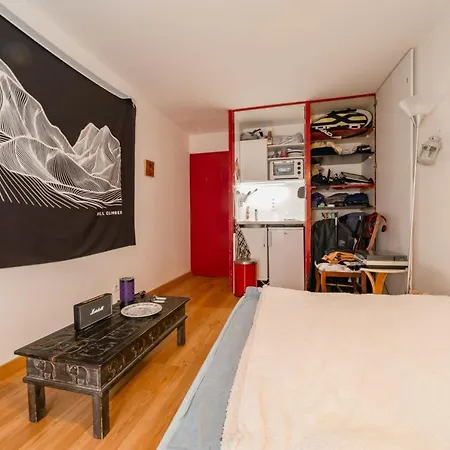 Nice Studio Close To Bastille Appartement Parijs